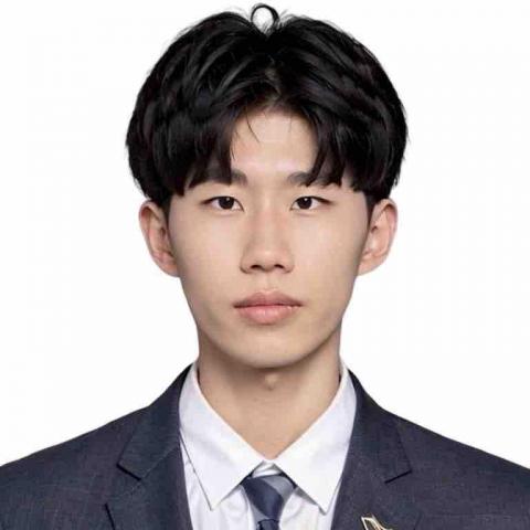 提供數學補習班台中服務的專家Izen