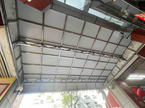 星宇工程行 - 師