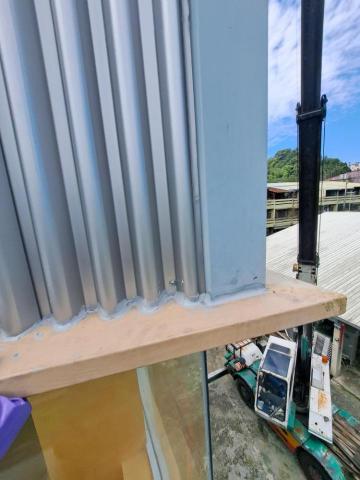 FRP玻璃纖維防水、室內外防水、內外牆油漆、仿石漆、侷限空間 - 東勢-高空作業窗框填縫 FRP玻璃纖維防水、室內外防水、內外牆油漆、仿石漆、侷限空間 - 東勢-高空作業窗框填縫