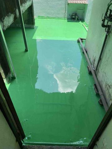 Ruei Jhih WU - 頂樓防水pu（第二層上中層面）厚度為0.3-0.5