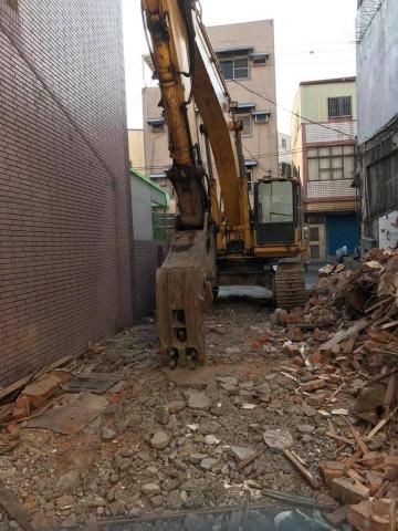 海騰工程 - 拆空