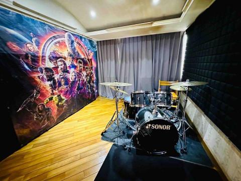 瑪勳特爵士鼓 - 