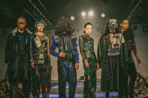 楊晴 - 服裝設計