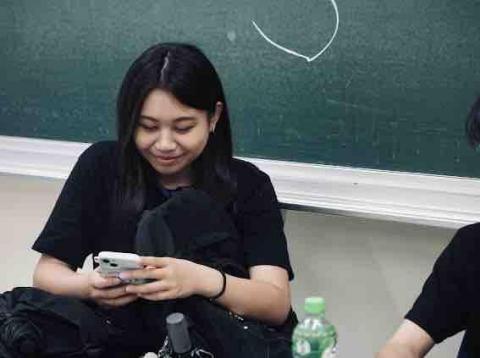 王薇淇 - 政大財管營擔任隊輔