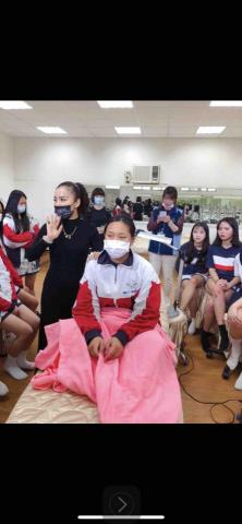 Satin時尚美學 - 擔任治平高中時尚美容科系美睫講師