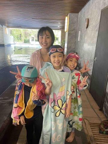 Lemon陪你游 - 到府教學 - 女教練團隊🏊🏻♀️ - 每年暑假見面的小朋友 Lemon陪你游 - 到府教學 - 女教練團隊🏊🏻♀️ - 每年暑假見面的小朋友