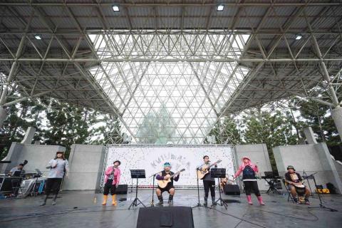 Salizan-志祥 - 農男美女團