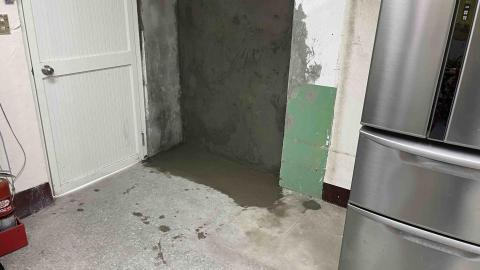 張鋐澤 - 泥作粉刷工程