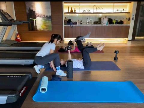 小庭｜健身教練｜瑜伽士 - 