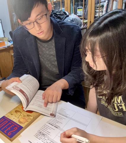 韓諆璋(限線上教學) - 學生上課照片(多益課程) 韓諆璋(限線上教學) - 學生上課照片(多益課程)