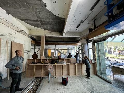 外牆救星 - 咖啡店工業風水電配管施工