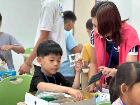 張蕙程 - 師大夏令營助教