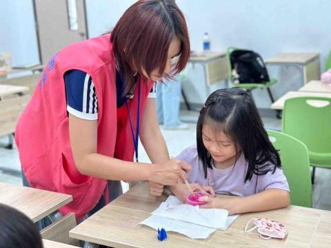 張蕙程 - 師大夏令營助教