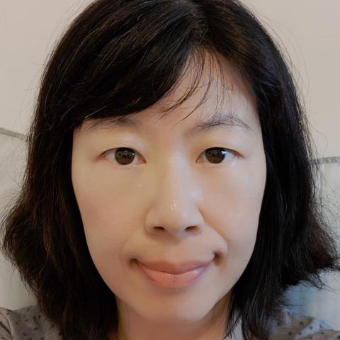 提供兼課服務的專家雅秋