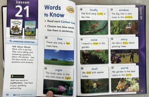 徐皓茹 - 國小全美語課程參考教材