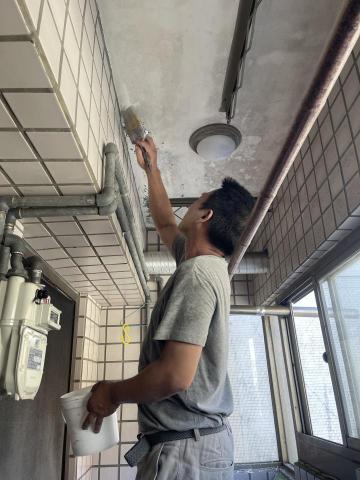 久柘裝修工程 - 陽台壁癌施工