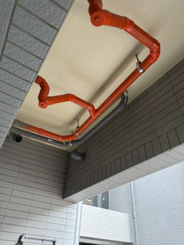 董致宏 - 排水吊管施作