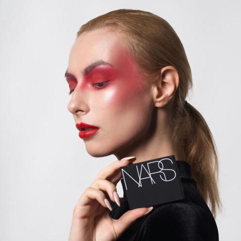 提供製作網頁軟件服務的專家Florence Tang