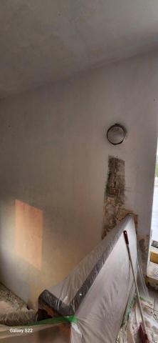 秝研油漆 防水工程 - 新竹縣湖口安宅一街，虹牌油性漆（平光白）施工中