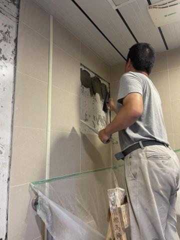 久柘裝修工程 - 拋光專鼓起.貼磁磚