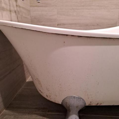 誠心居清 - 施作前