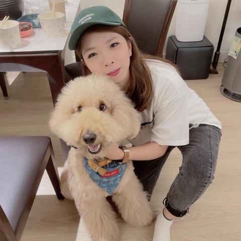 提供寵物零食服務的專家林小茜