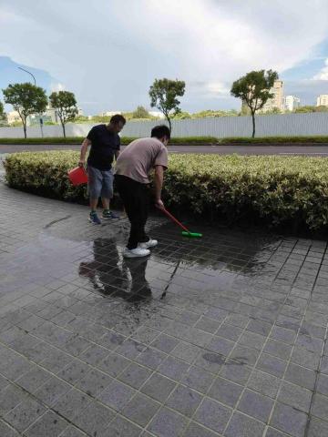 御皇實業工程行 - 社區地板清洗