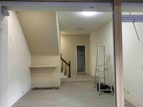 東證油漆工程 - 