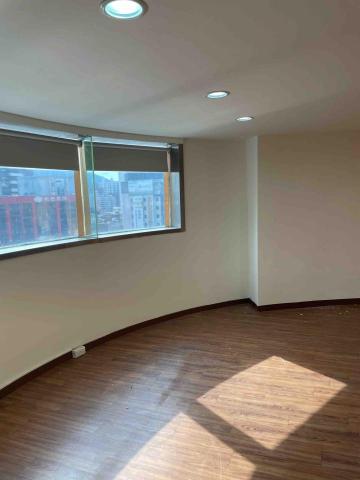 王柏竣 - 牆面施作