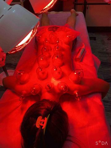 台南JIA躺平時刻&middot;孕婦按摩｜精油護膚｜深層筋絡｜尤妮鳳筋｜ - 