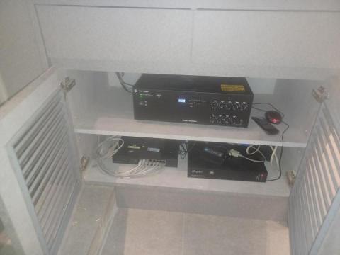 相富系統科技有限公司（新北市事務器械商業同業公會理事長) - 音響監控網路整合