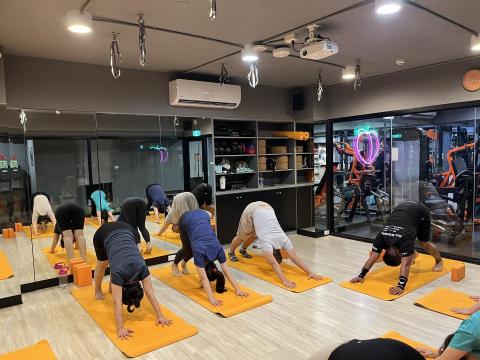 Shanti_Yoga - 健身房團課