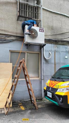 王聖杰 - 室內外機清洗保養