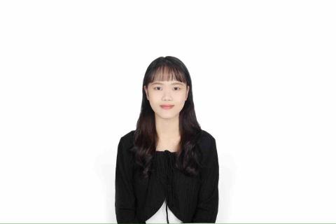 提供行動式教學服務的專家張芷菡