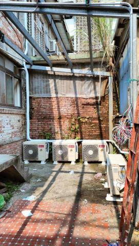 王聖杰 - 室外機