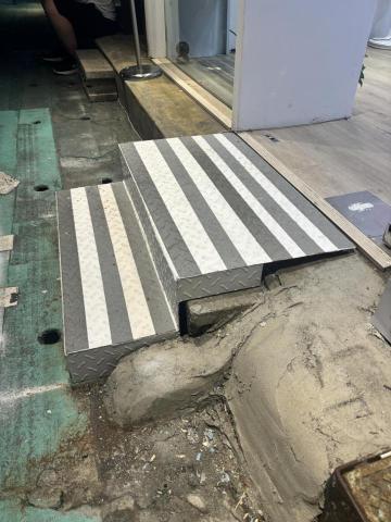 于師傅 - 門口樓梯製作 于師傅 - 門口樓梯製作