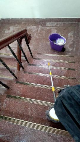 趙芳富   添富修膳工程 - 泥作工作完成後的打掃清潔相片