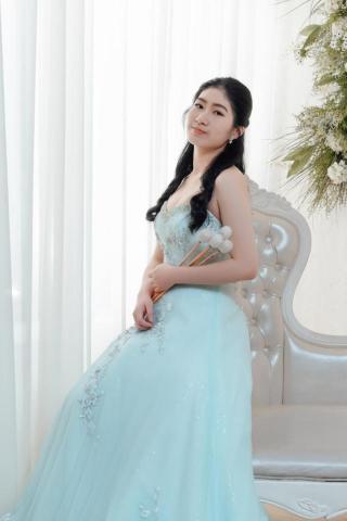 閻姵竹 - 畢業音樂會沙龍照