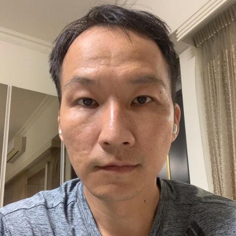 提供pcb打樣服務的專家黃培穎