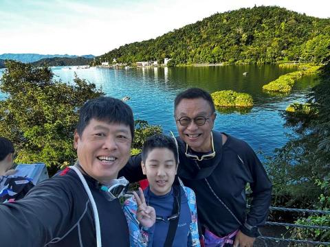 水上安全救生游泳移動教練 施紹雄 麥克叔叔 -  水上安全救生游泳移動教練 施紹雄 麥克叔叔 -