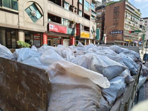 呈展拆除人力企業社 - 