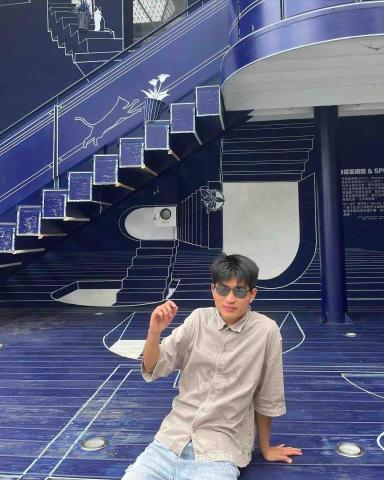 黃昱方 - 墨鏡不見了