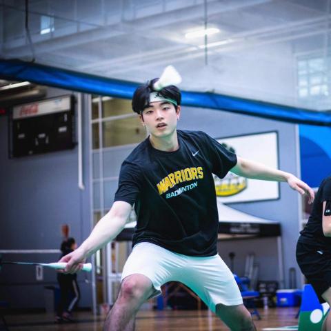 提供撞球課服務的專家阿海羽球教練