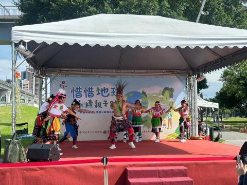 廖先生 - 靈鷲山佛教教團&新北市民政局 惜惜地球 永續親子趴活動