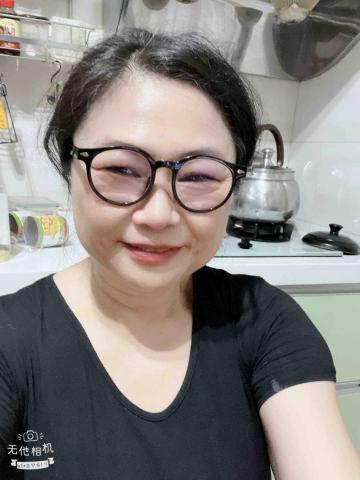 提供地毯送洗台北服務的專家宋益芬