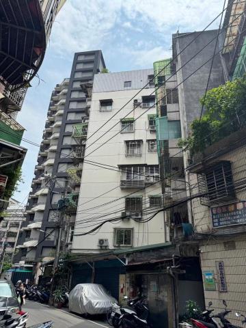 錩育有限公司 - 新北市中和區-外牆防水(施工前) 錩育有限公司 - 新北市中和區-外牆防水(施工前)