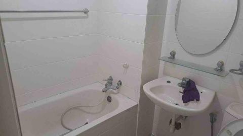 上尚油漆 - 浴室瓷磚油漆