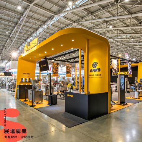 YUN 設計 - 展場視覺：海報設計｜空間設計