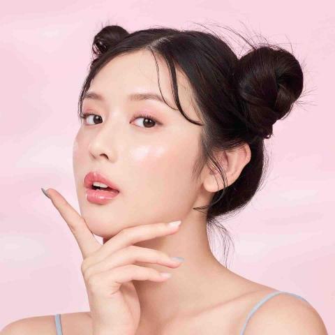 Wing Wu彩妝造型美學工作室 - 商業梳化作品