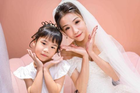 攝相豬 -  攝相豬 -